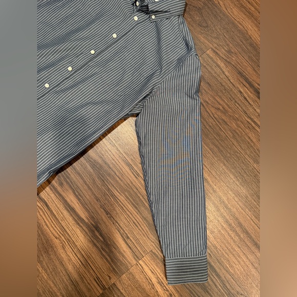 Taylor Stitch The Jack Short in Rinsed Indigo Stripe. Size M. - Picture 3 of 5